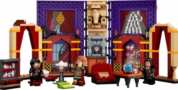 LEGO Harry Potter Hogwarts Moment Divination Class set 76396